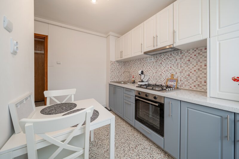 Titan Centrala proprie Modern Decomandat  et.2/4 Renovat 2025